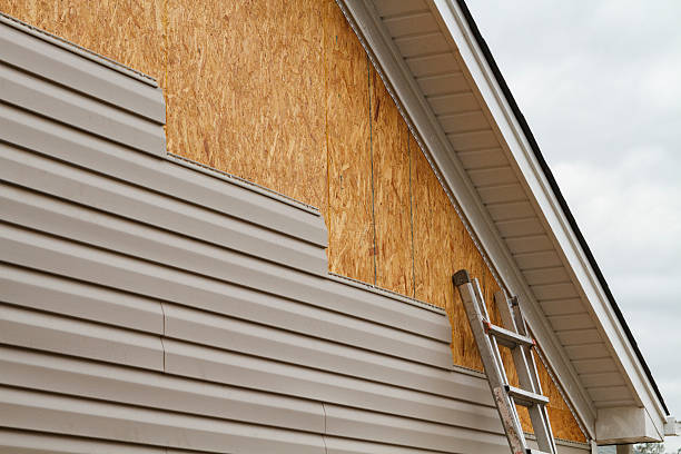 24/7 Emergency Storm Damage Siding Repair experts in Corning, OH